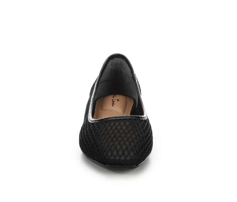Women's Me Too Bryer Flats