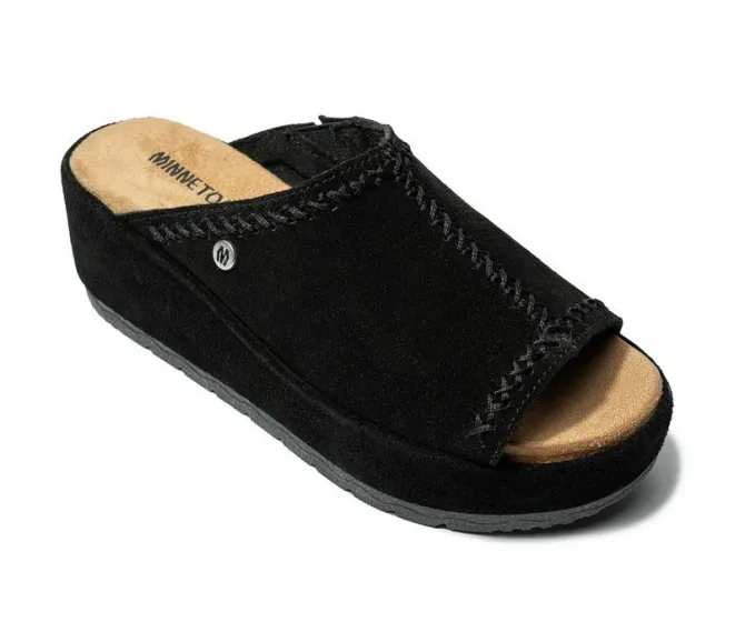 Women's Minnetonka Paislee Wedges