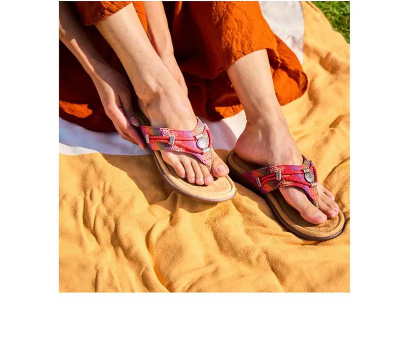 Women's Minnetonka Silverthorne 360 Wedge Sandals