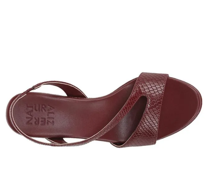 Women's Naturalizer Joriana Pumps