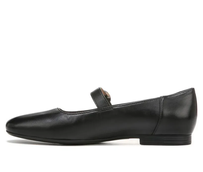 Women's Naturalizer Kelly Flats