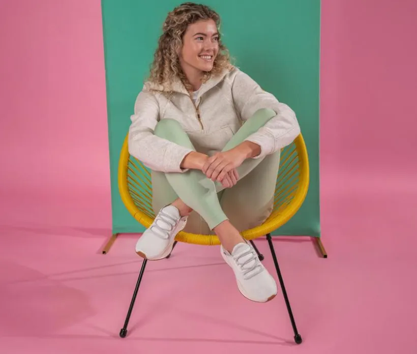 Women's New Balance Roav V1 Sneakers