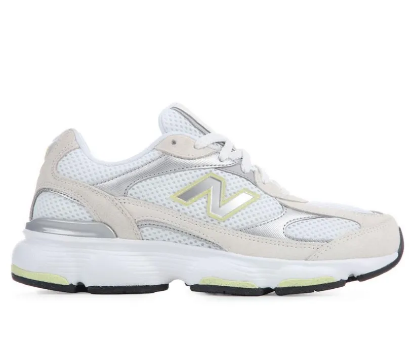 Women's New Balance W603 Sneakers