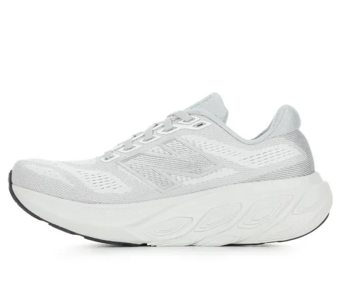 Women's New Balance W880V15 Running Shoes