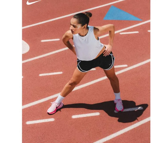 Women's Nike Revolution 8 Running Shoes