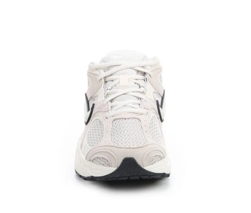 Women's Nike V5 RNR Suede Sneakers