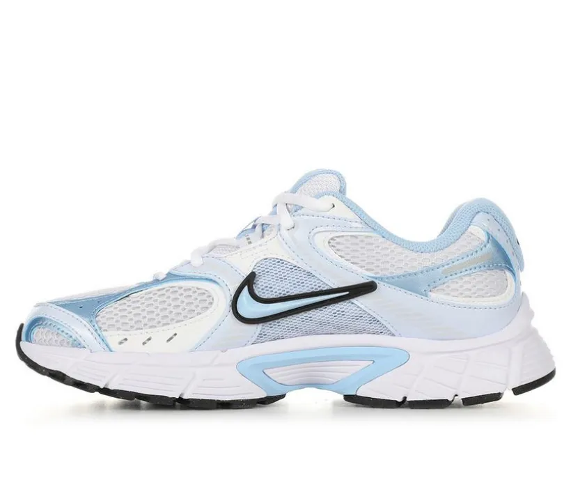 Women's Nike V5 Runner Sneakers