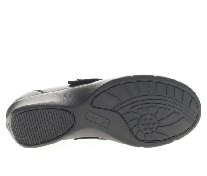 Women's Propet Yetta Loafers