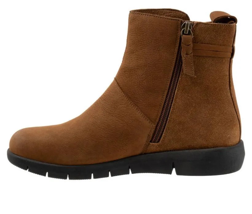Women's Softwalk Adelade Booties