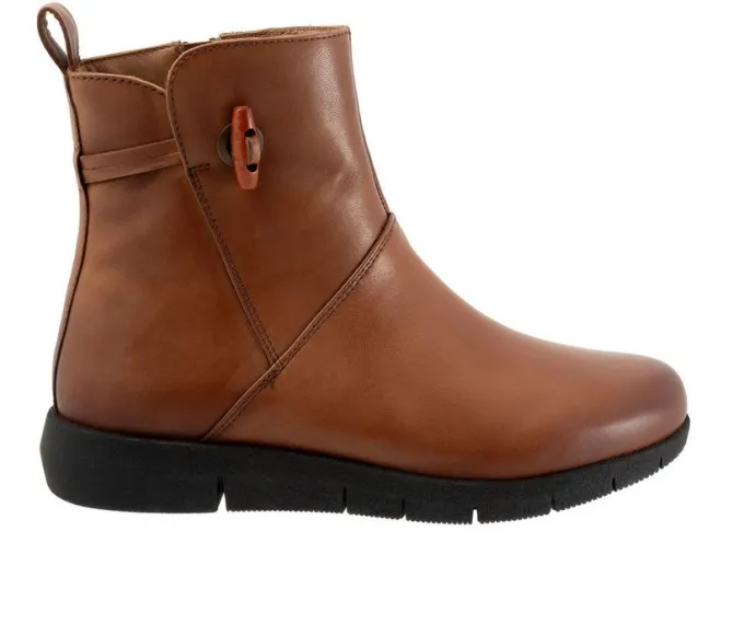 Women's Softwalk Adelade Booties