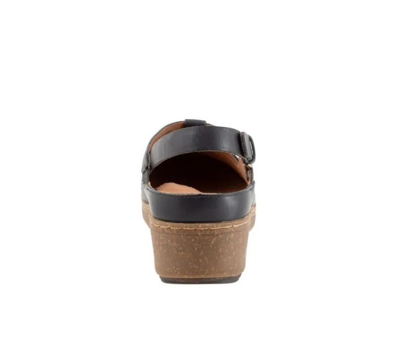 Women's Softwalk Arica Clogs