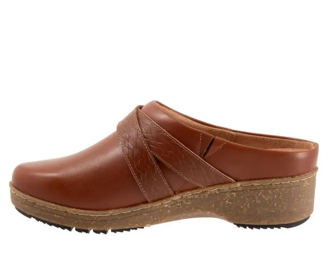 Women's Softwalk Asmara Clogs