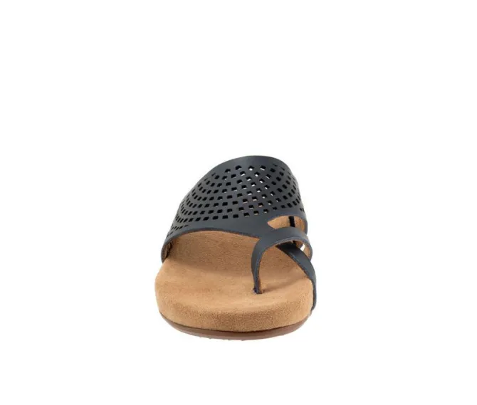 Women's Softwalk Blaine Perf Sandals