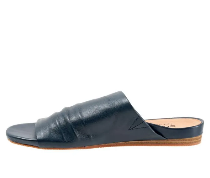 Women's Softwalk Camano Sandals