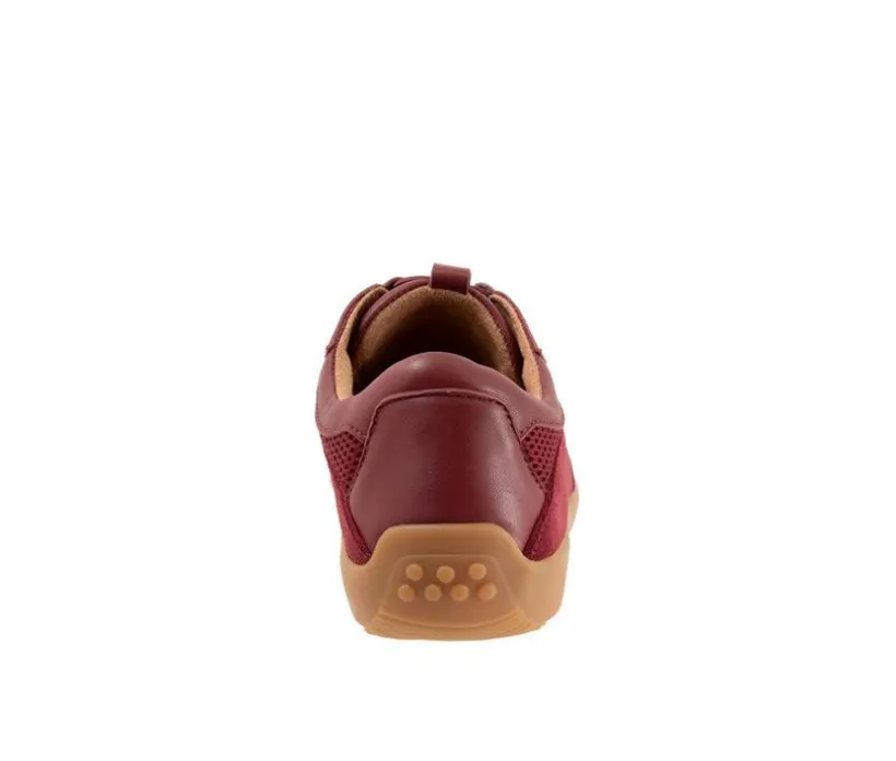 Women's Softwalk Darby Sneakers
