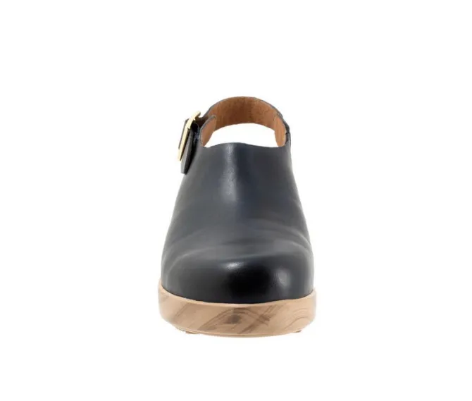 Women's Softwalk Fairbanks Clogs