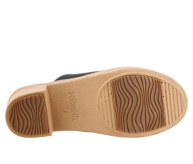 Women's Softwalk Felida Clogs