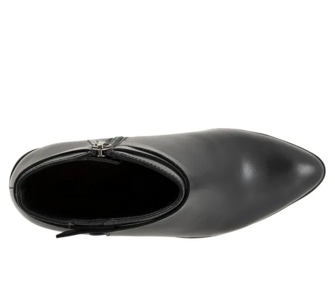 Women's Softwalk Lira Booties