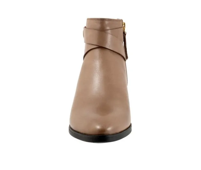 Women's Softwalk Lira Booties