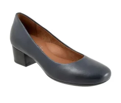 Women's Softwalk Lynn Pumps