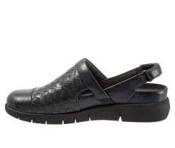 Women's Softwalk Salina Woven II Clog