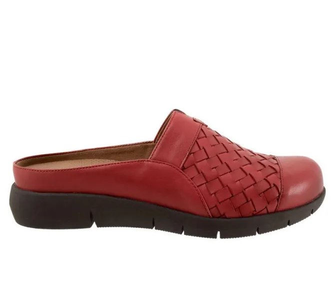 Women's Softwalk San Marcos II Clogs