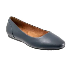 Women's Softwalk Shiraz Flats