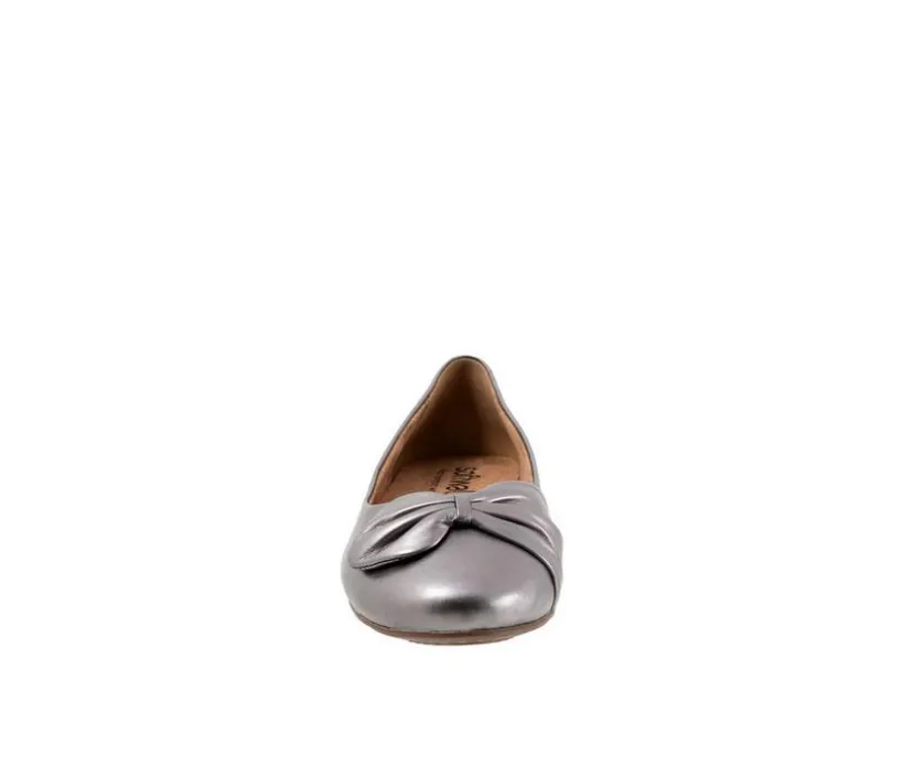 Women's Softwalk Sofia Flats