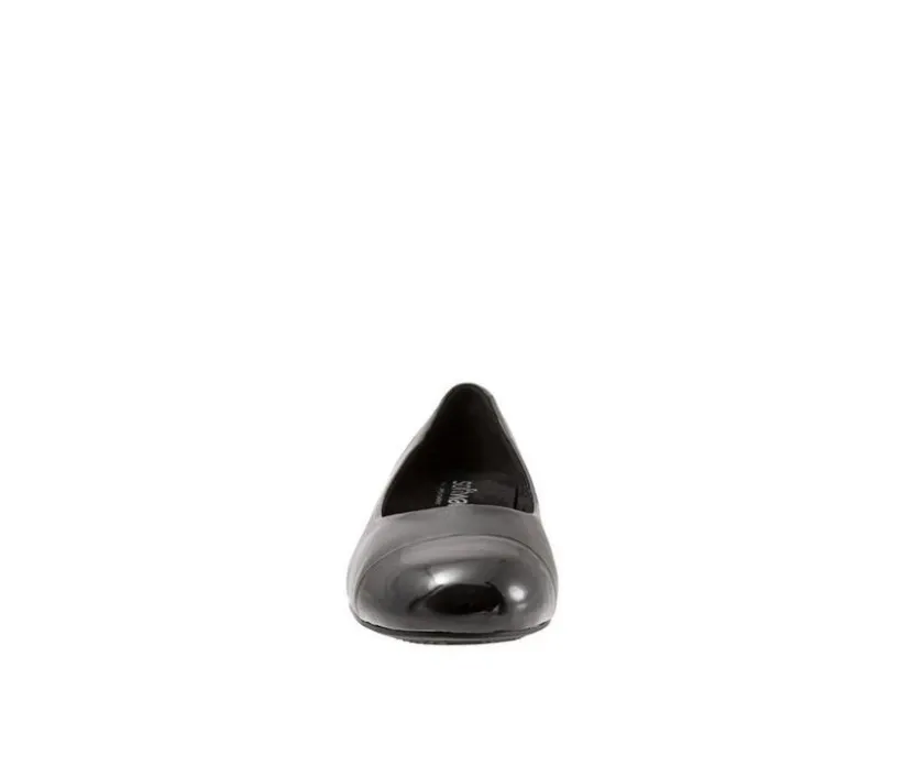 Women's Softwalk Sonoma Cap Toe Flats