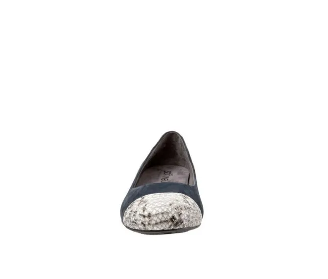 Women's Softwalk Sonoma Cap Toe Flats
