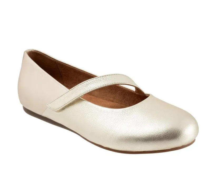 Women's Softwalk Syracuse Flats