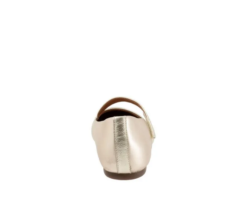 Women's Softwalk Syracuse Flats