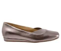 Women's Softwalk Viana Flats