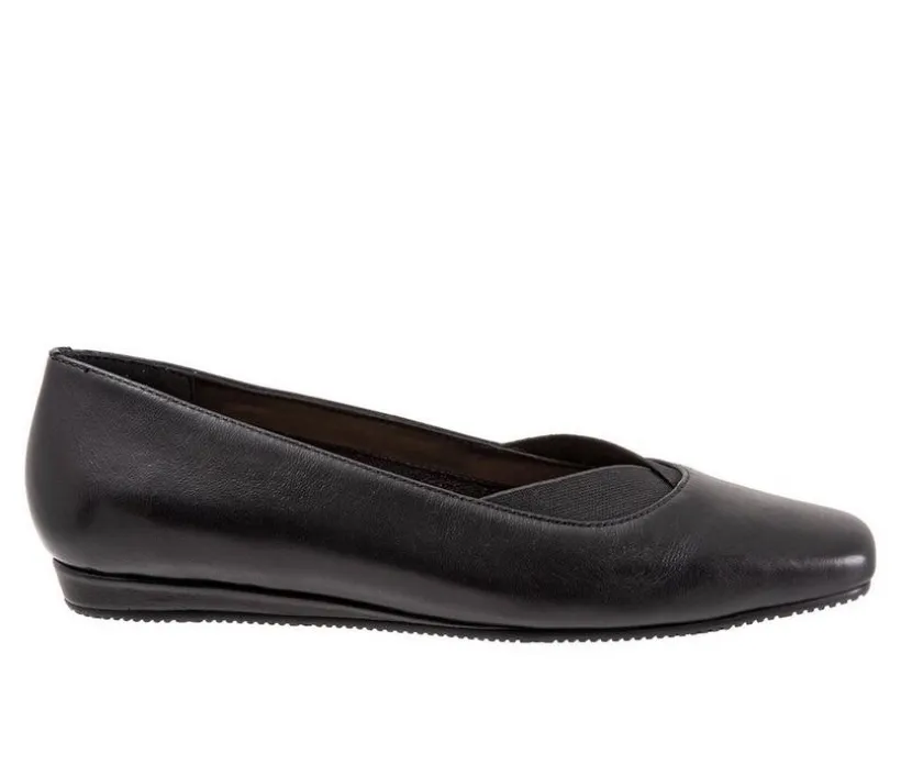 Women's Softwalk Vianna Flats