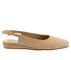 Women's Softwalk Vittoria Flats