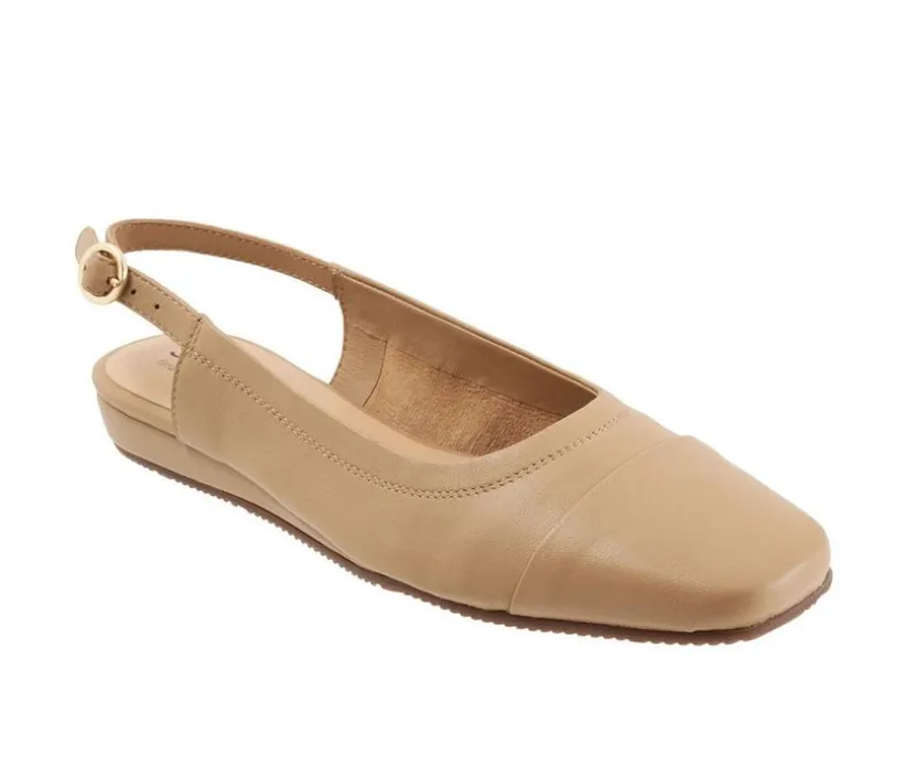 Women's Softwalk Vittoria Flats
