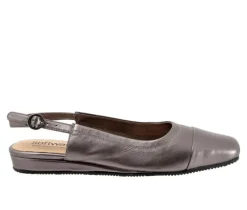 Women's Softwalk Vittoria Flats