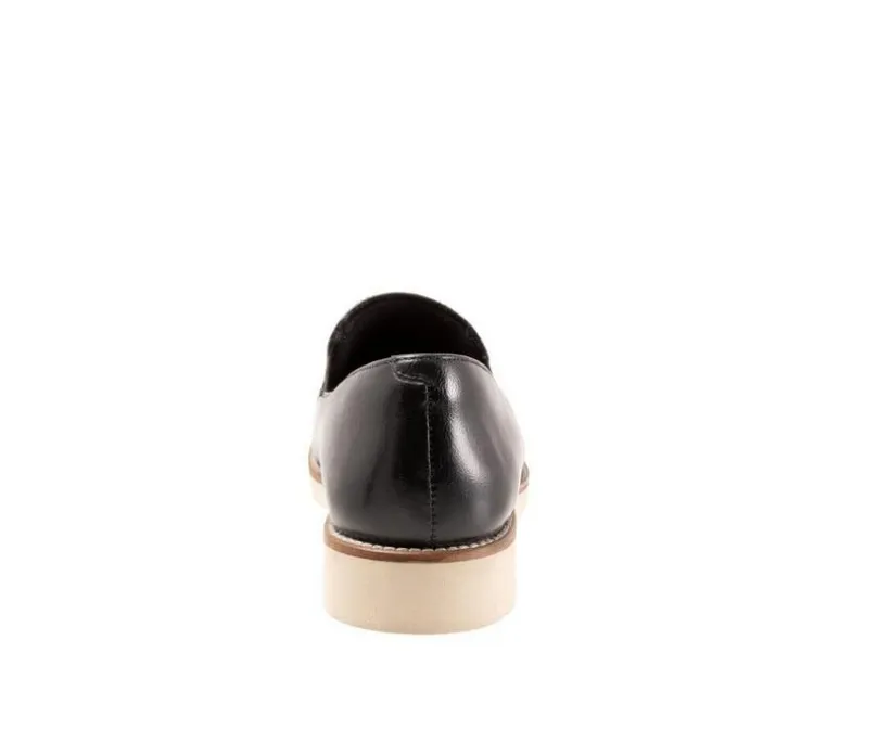 Women's Softwalk Whistle II Heeled Loafers