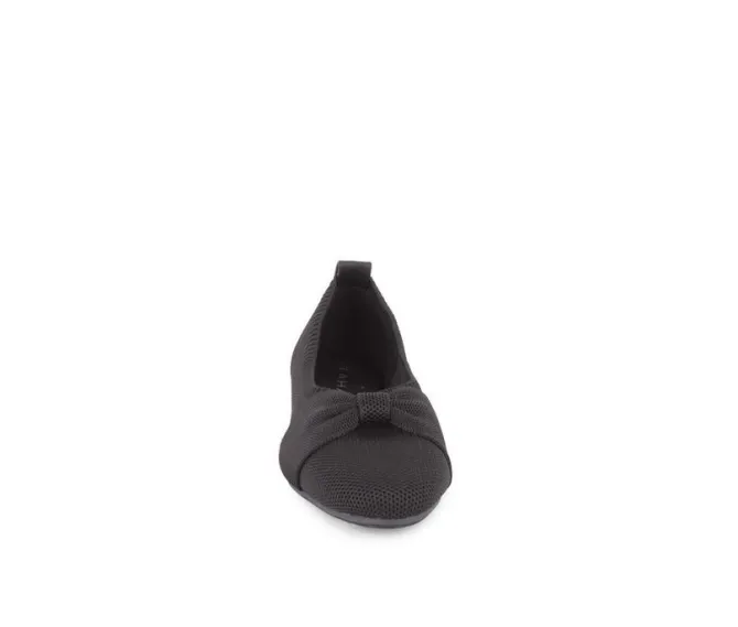 Women's Tahari Manchester Flats
