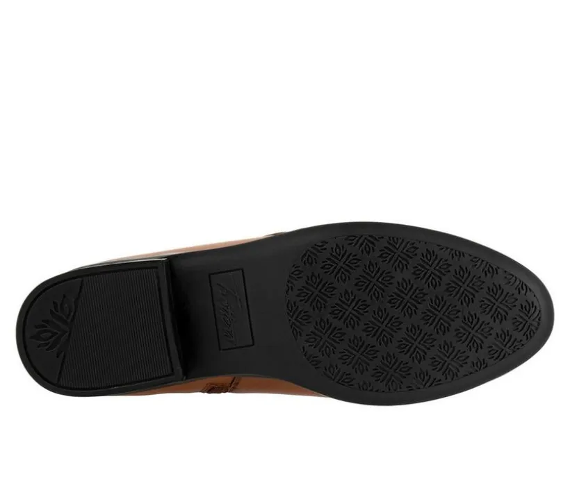 Women's Trotters Annette Booties