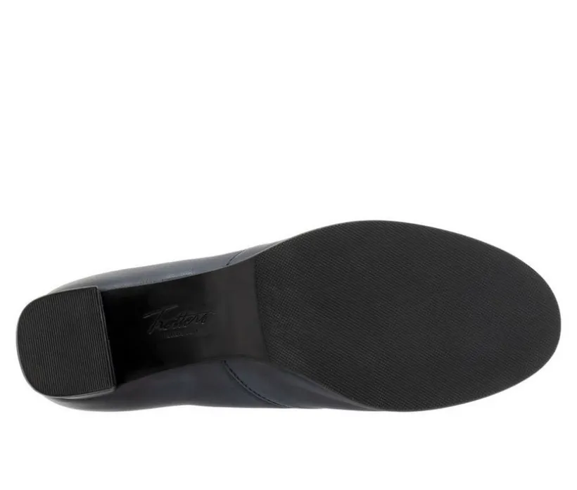 Women's Trotters Cassidy Pumps