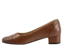 Women's Trotters Daisy Pumps