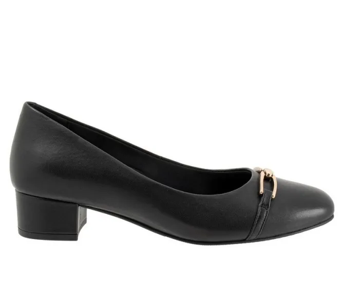 Women's Trotters Dakota Pumps