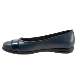 Women's Trotters Danni Flats