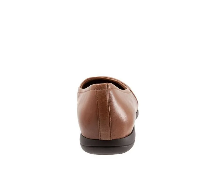 Women's Trotters Danni Flats