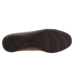 Women's Trotters Danni Flats