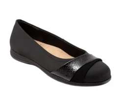 Women's Trotters Danni Flats