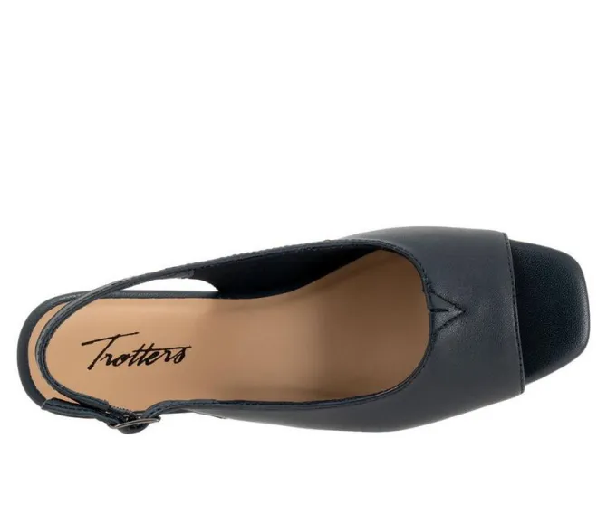 Women's Trotters Dawn Pumps