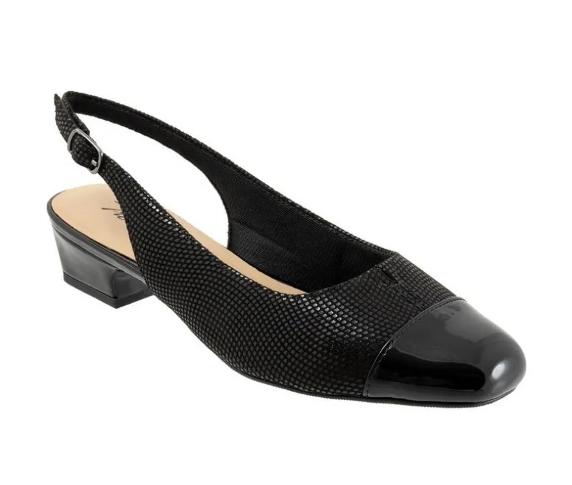 Women's Trotters Dea Pumps