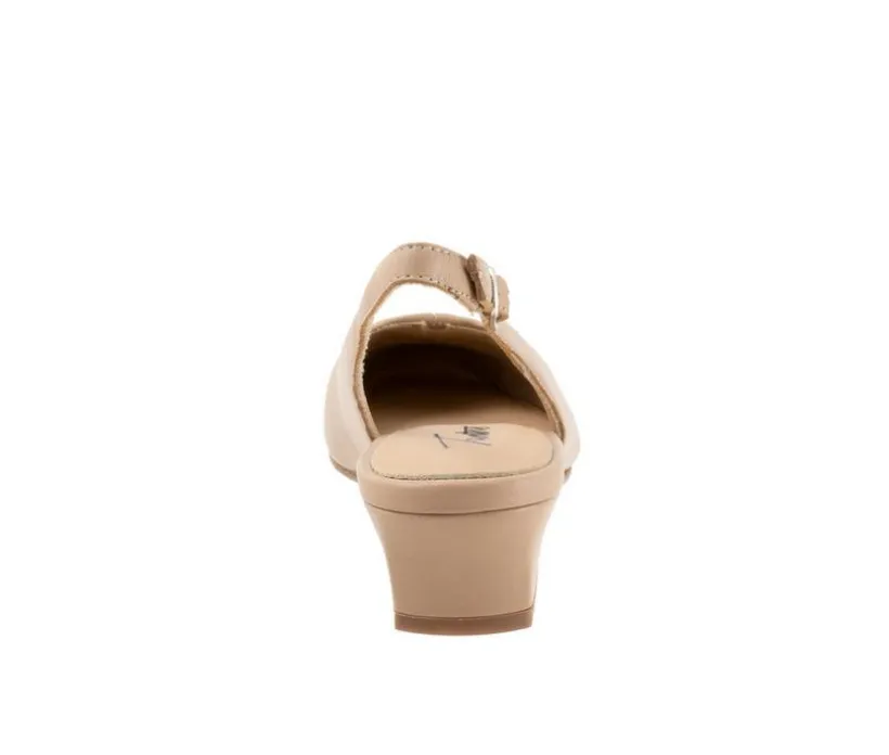 Women's Trotters Dea Pumps